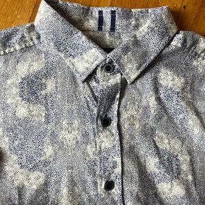 Robert graham tailored fit L button down up shirt flannel Monterey blue cream